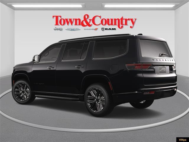 Photo of 2025 Diamond Black Jeep Wagoneer
