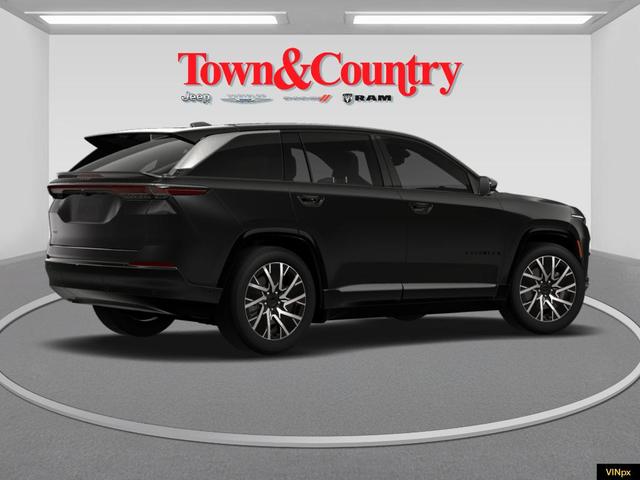 Photo of 2025 Diamond Black Jeep Wagoneer S