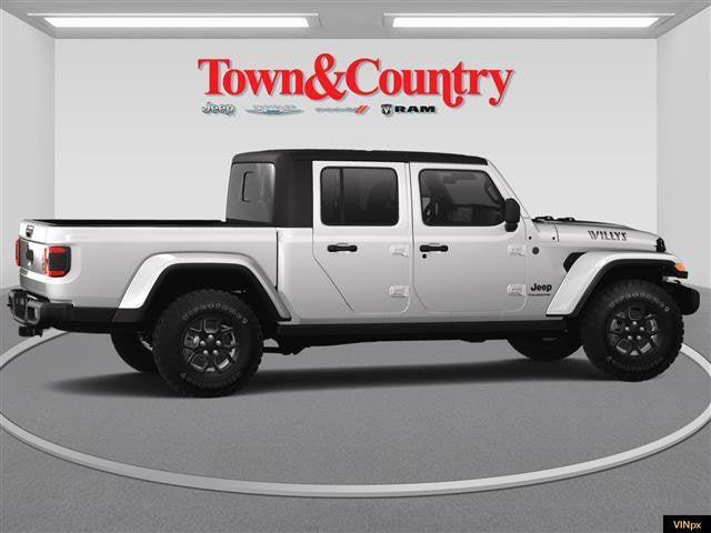 Photo of 2025 Bright White Clearcoat Jeep Gladiator
