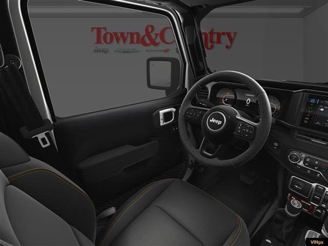 Photo of 2025 Bright White Clearcoat Jeep Gladiator