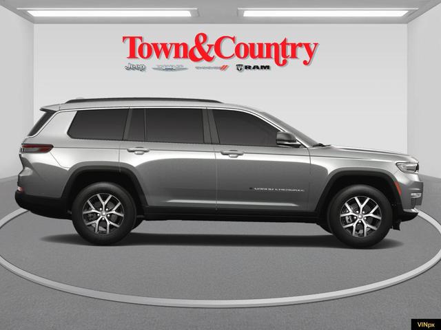 Photo of 2025 Silver Zynith Jeep Grand Cherokee L