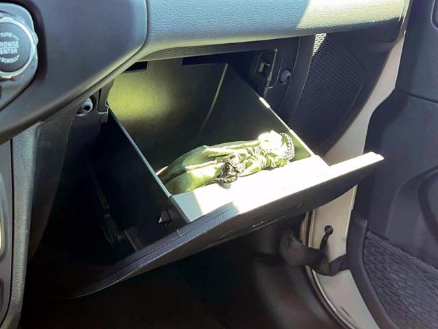Photo of 2022 Beige Jeep Wrangler Unlimited 4xe