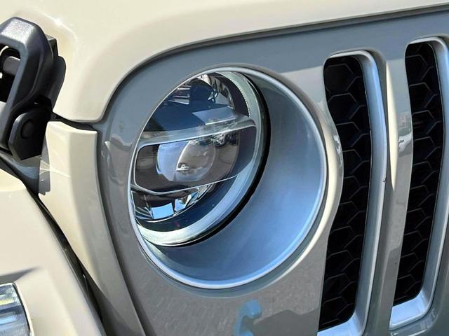 Photo of 2022 Beige Jeep Wrangler Unlimited 4xe