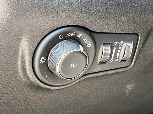 Photo of 2022 Black Jeep Compass