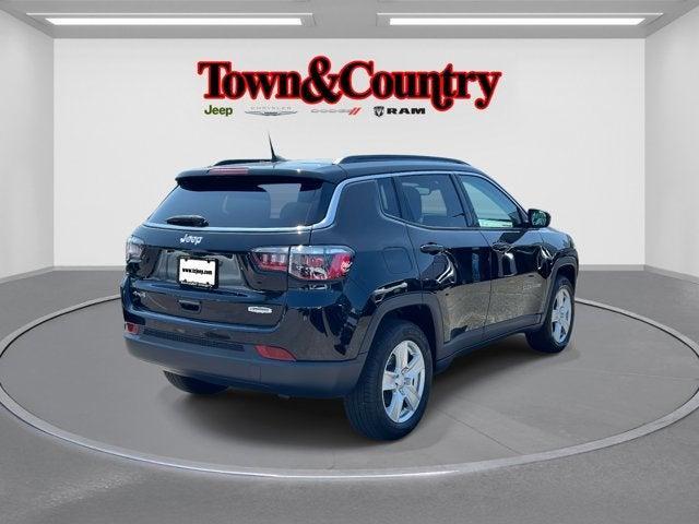 Photo of 2022 Black Jeep Compass