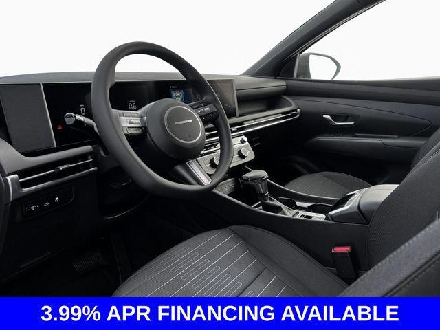 Photo of 2025 Phantom Black Hyundai SANTA CRUZ