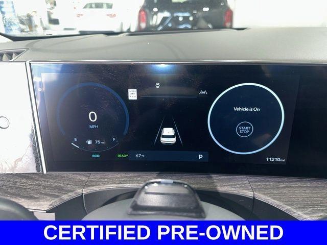 Photo of 2025 Red Hyundai SANTA FE HEV