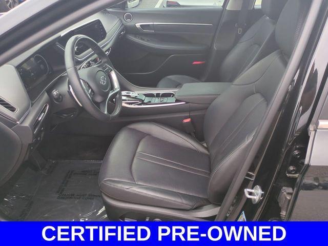Photo of 2022 Phantom Black Hyundai SONATA