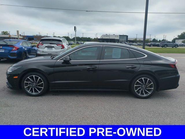 Photo of 2022 Phantom Black Hyundai SONATA
