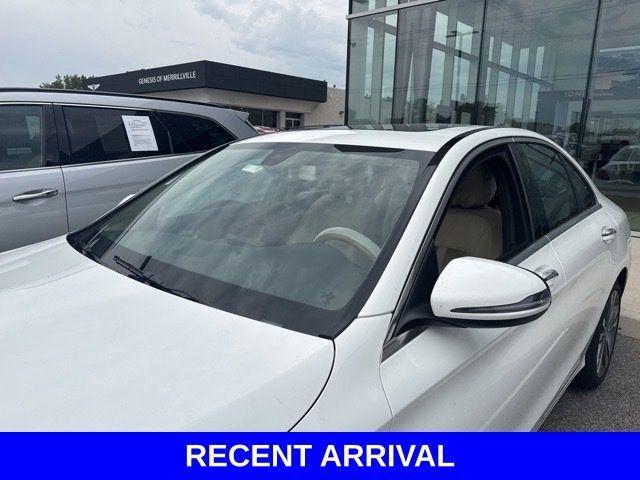 Photo of 2019 Polar White Mercedes-Benz C-Class