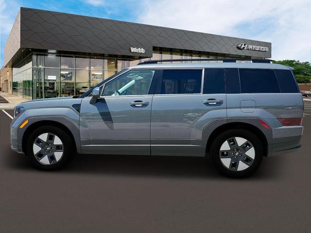 Photo of 2025 Gray Hyundai SANTA FE HEV