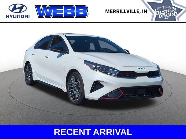 Photo of 2023 Snow White Pearl Kia Forte