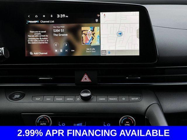 Photo of 2025 White Hyundai ELANTRA HEV