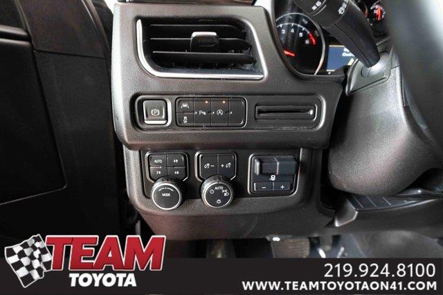 Photo of 2023 Black Chevrolet Suburban