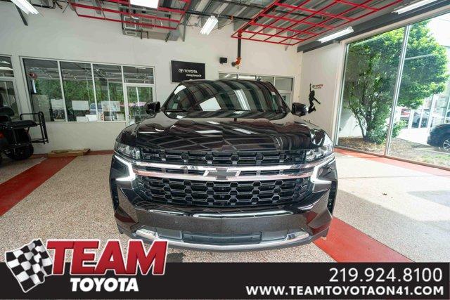 Photo of 2023 Black Chevrolet Suburban