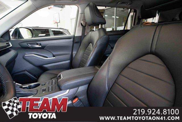 Photo of 2022 0089 Toyota Highlander