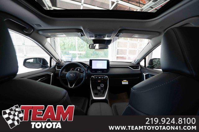 Photo of 2025 Magnetic Gray Metallic Toyota RAV4
