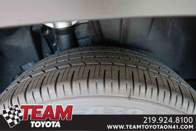 Photo of 2025 Magnetic Gray Metallic Toyota RAV4