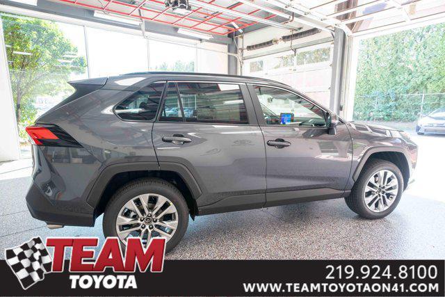 Photo of 2025 Magnetic Gray Metallic Toyota RAV4