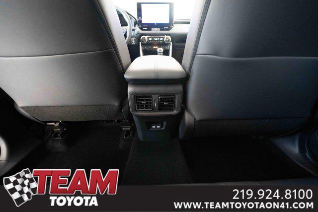 Photo of 2025 Magnetic Gray Metallic Toyota RAV4