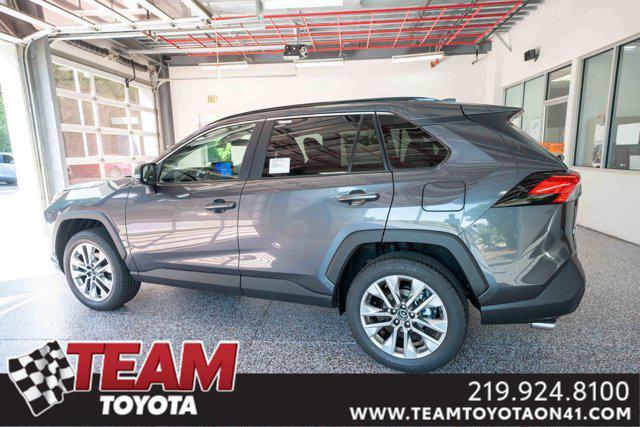 Photo of 2025 Magnetic Gray Metallic Toyota RAV4
