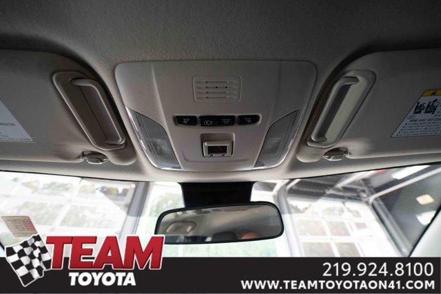 Photo of 2021 Barcelona Red Metallic Toyota Corolla