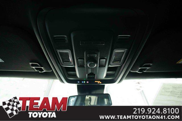 Photo of 2023 Onyx Black GMC Yukon