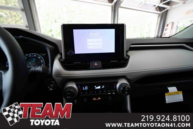 Photo of 2025 Silver Sky Metallic Toyota RAV4 Hybrid
