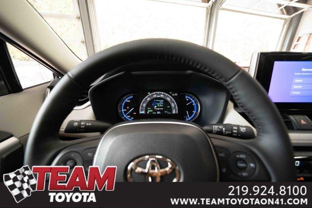 Photo of 2025 Silver Sky Metallic Toyota RAV4 Hybrid