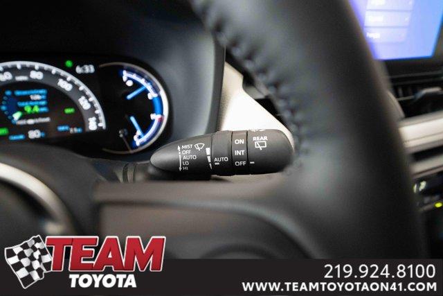 Photo of 2025 Silver Sky Metallic Toyota RAV4 Hybrid