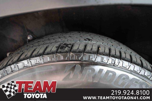Photo of 2023 Wind Chill Pearl Toyota Highlander Hybrid