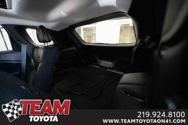 Photo of 2021 Bright White Clearcoat Jeep Cherokee