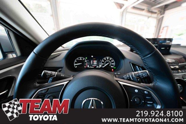 Photo of 2024 Lunar Silver Metallic Acura RDX