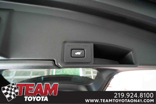 Photo of 2024 Lunar Silver Metallic Acura RDX