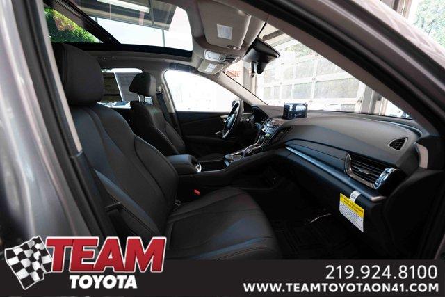 Photo of 2024 Lunar Silver Metallic Acura RDX