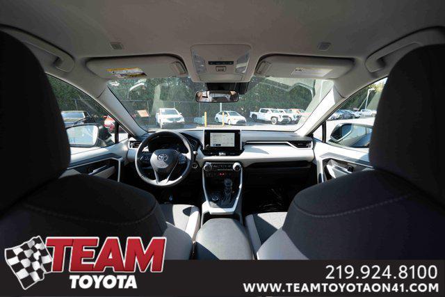 Photo of 2023 Midnight Black Metallic Toyota RAV4 Hybrid