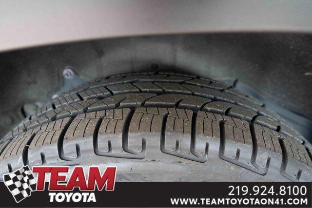 Photo of 2022 Gray Toyota Highlander