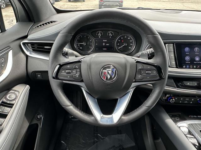Photo of 2024 White Frost Tri-Coat Buick Enclave