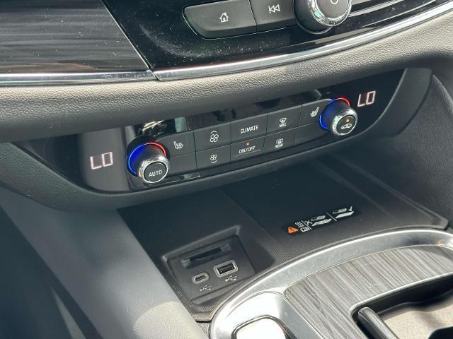 Photo of 2024 White Frost Tri-Coat Buick Enclave