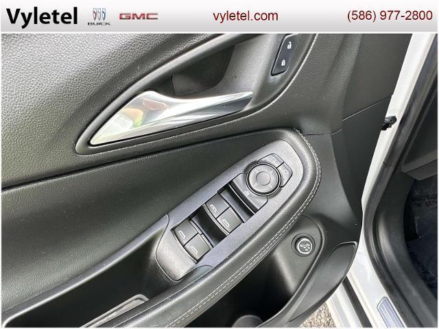 Photo of 2022 White Frost Tri-Coat Buick Encore GX