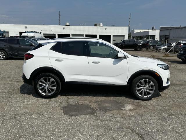 Photo of 2022 Summit White Buick Encore GX