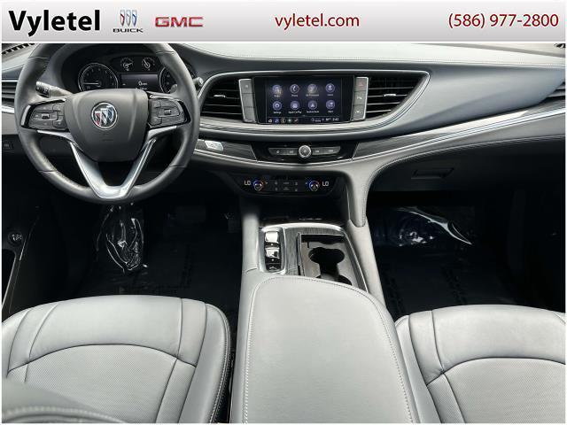 Photo of 2024 White Frost Tri-Coat Buick Enclave