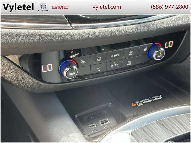 Photo of 2024 White Frost Tri-Coat Buick Enclave