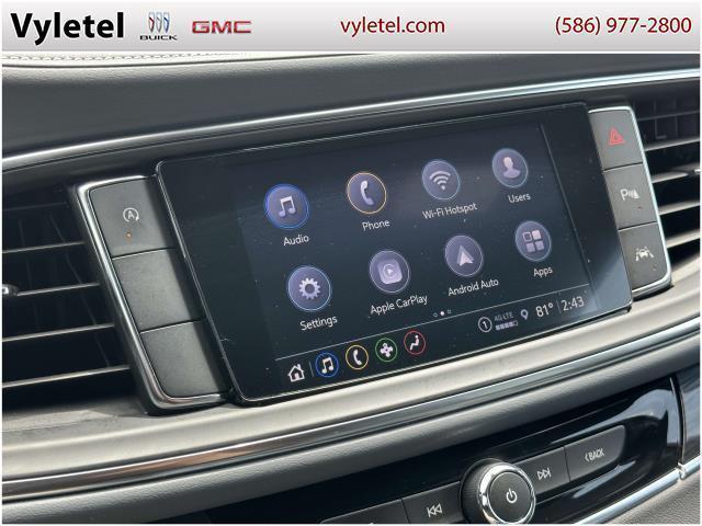Photo of 2024 White Frost Tri-Coat Buick Enclave