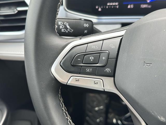 Photo of 2025 Pure White Volkswagen Taos