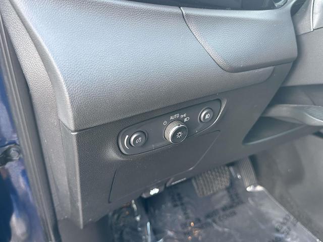 Photo of 2023 Sapphire Metallic Buick Encore GX