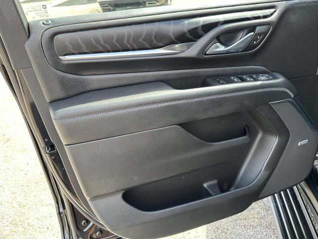 Photo of 2022 Onyx Black GMC Yukon
