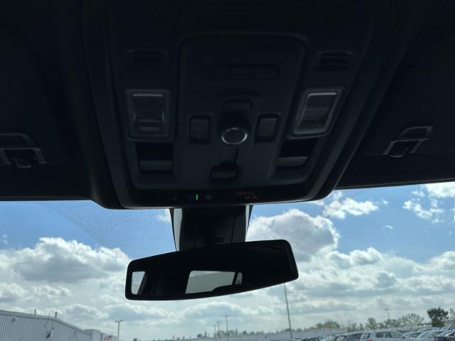 Photo of 2022 Onyx Black GMC Yukon