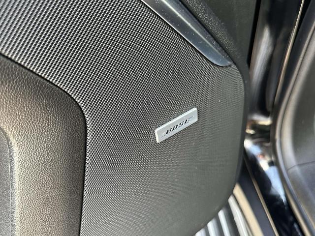 Photo of 2022 Onyx Black GMC Yukon
