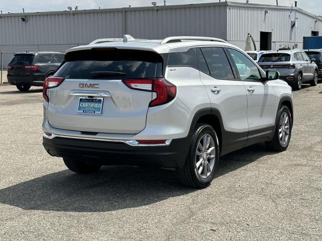 Photo of 2022 Quicksilver Metallic GMC Terrain